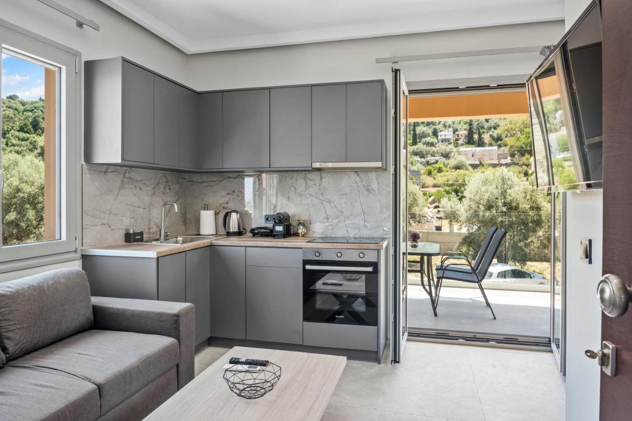 Robin'S Aparthotel Apólpena Kültér fotó